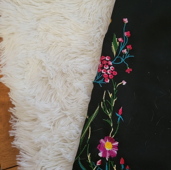 Ladies black stretch pants - Picture 2 of 2